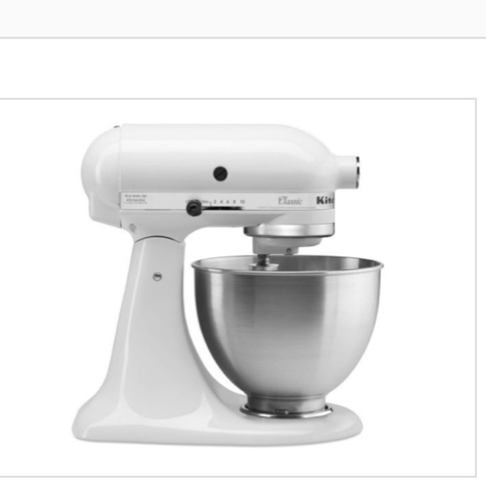 COPY - Kitchen Aid Classic Plus Mixer with Bowl